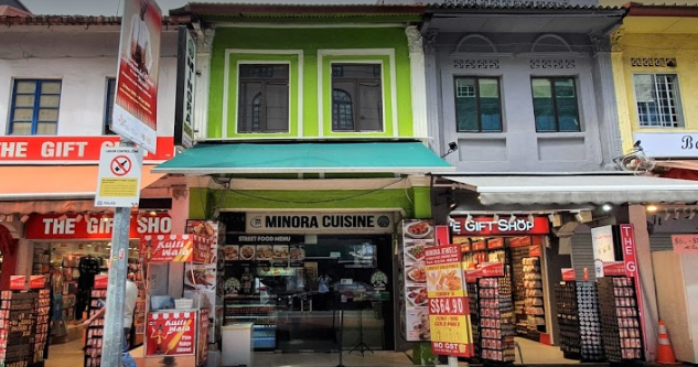 Photo of where to eat vegetarian food in singapore? and how to reach there?? 2/2 by Anjali Somaiya