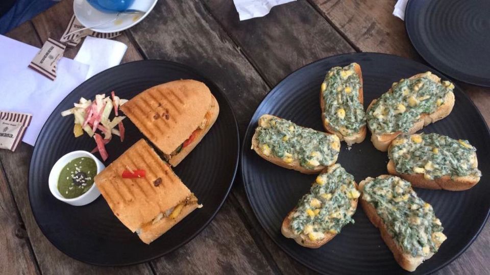 Photo of Planning a trip to Jaipur? Here are 11 Cafe recommendations for you :) by Shruti Tyagi