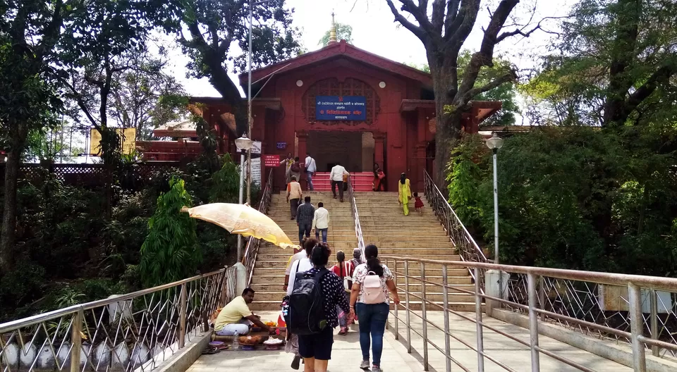 Photo of Sarasbaug Ganesh Temple, Saras Baug, Sadashiv Peth, Pune, Maharashtra, India by Gayathri Anand