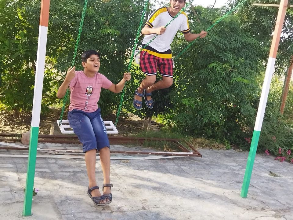 Photo of सिर्फ 40000 से भी कम में करे परिवार सहित हरियाली व बर्फीले मैदान का सुहाना सफर by B D Sharma
