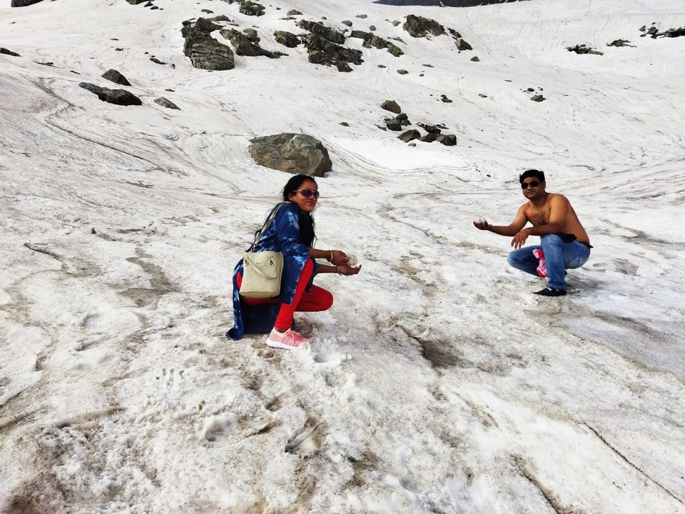 Photo of सिर्फ 40000 से भी कम में करे परिवार सहित हरियाली व बर्फीले मैदान का सुहाना सफर by B D Sharma