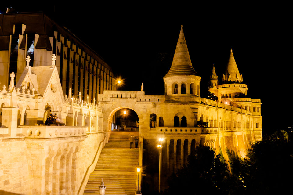 Photo of Budapest, Matthias Church, Szentháromság tér, Hungary by Ayushi Dani