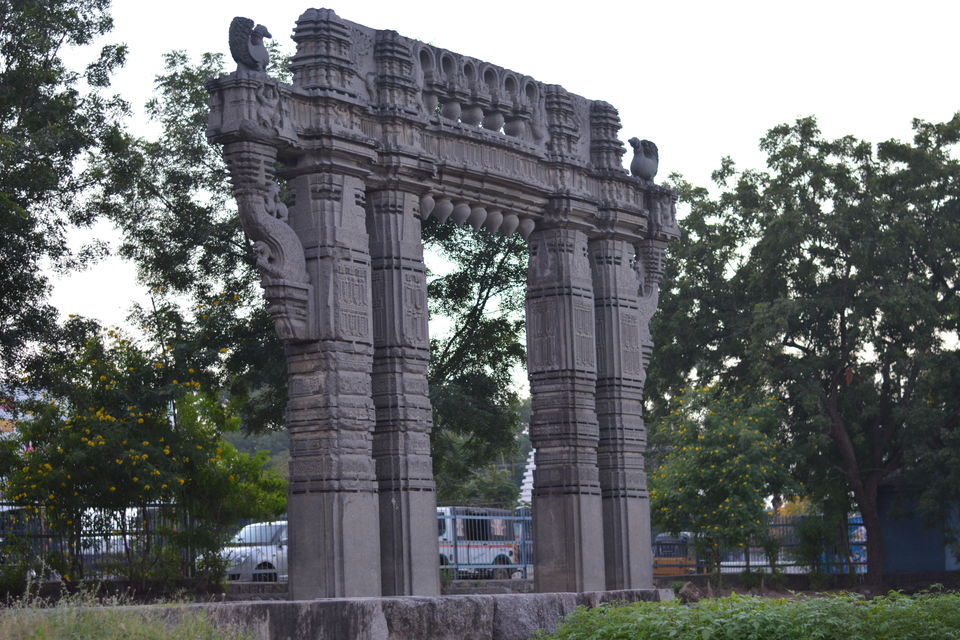 Photo of Warangal Fort, Mathwada, Warangal, Telangana, India by Surya Teja Kasulanati