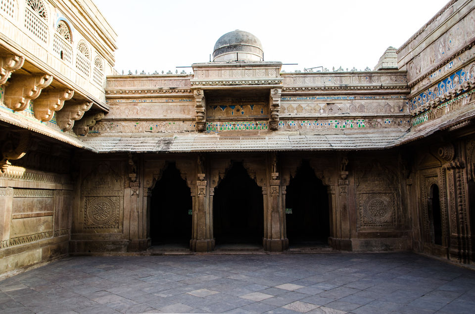 Photo of The mighty fort of Gwalior by Monidipa Bose