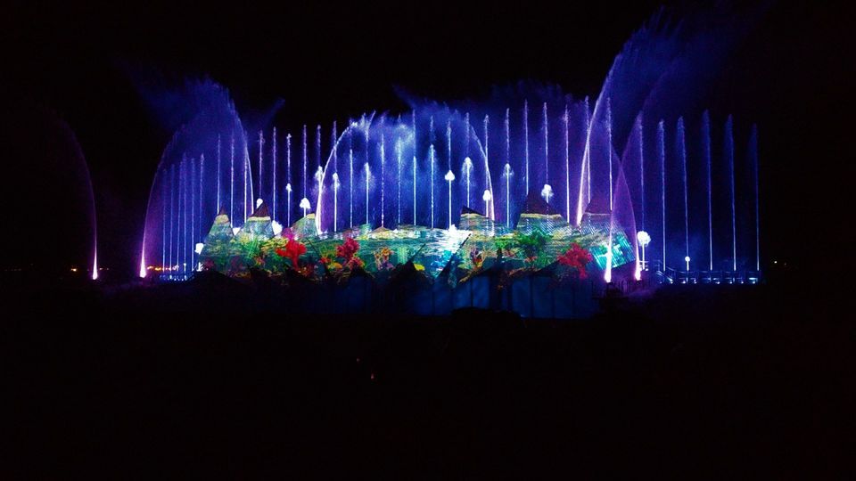 Photo of Christmas time in Malaysia & Singapore. by AtharVa LeLe