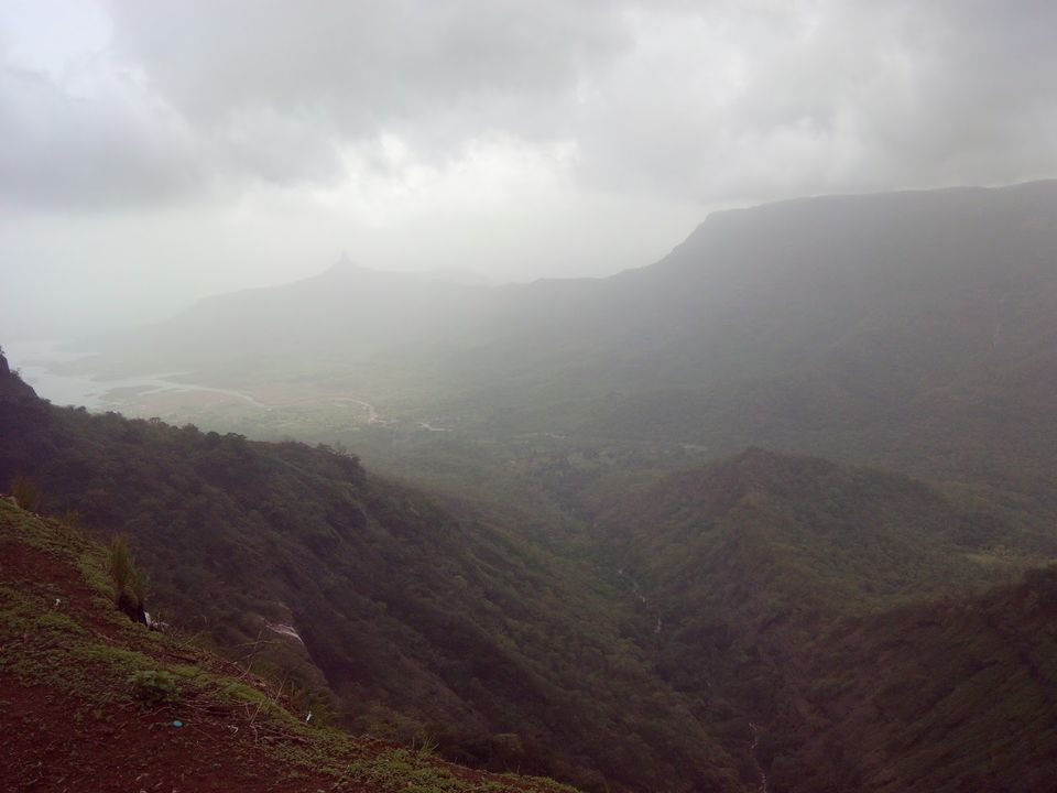 Photo of Matheran - Beautiful Valley 1/7 by Shakti Chauhan