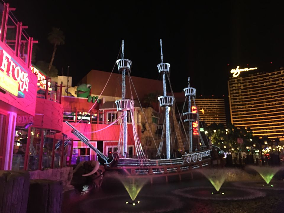 Photo of Vegas It Is ! #travelguideUSA 10/13 by Shakti Chauhan
