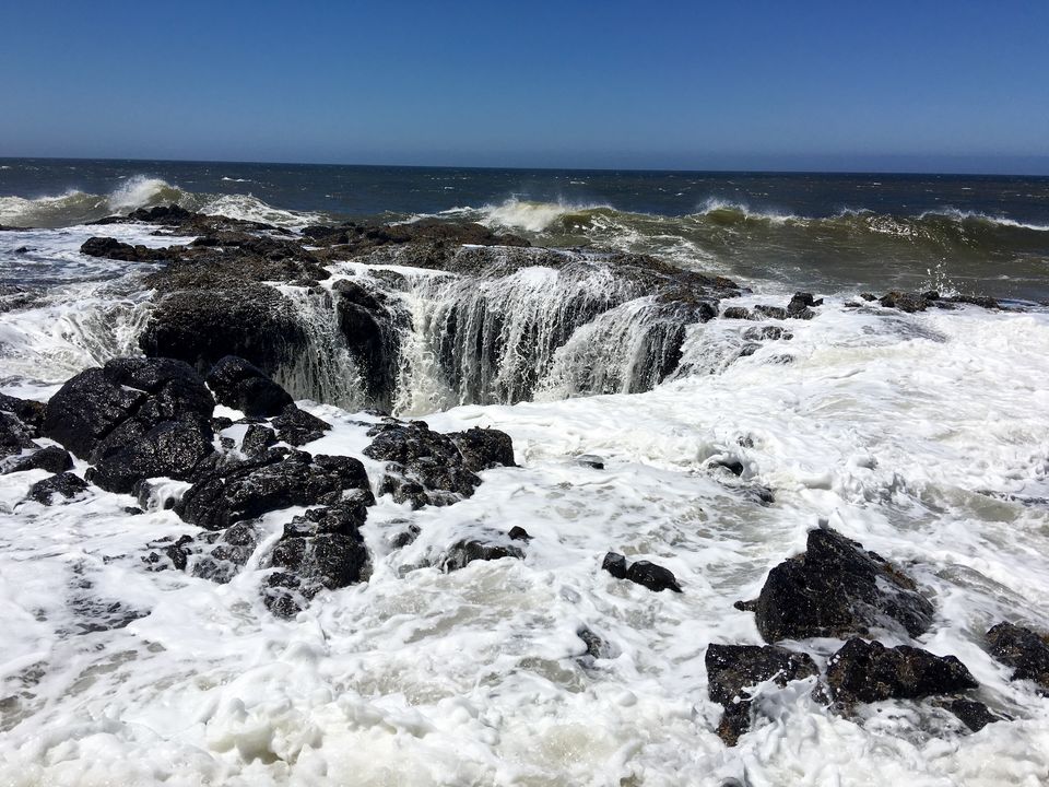 Photo of Thor's Well, Lincoln County, OR, United States by Shakti Chauhan
