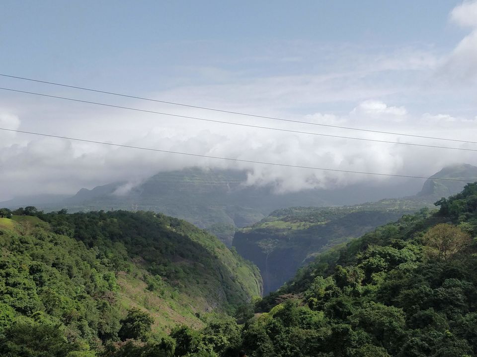 Photo of Devkund Waterfall - Not hidden anymore 3/3 by Shakti Chauhan