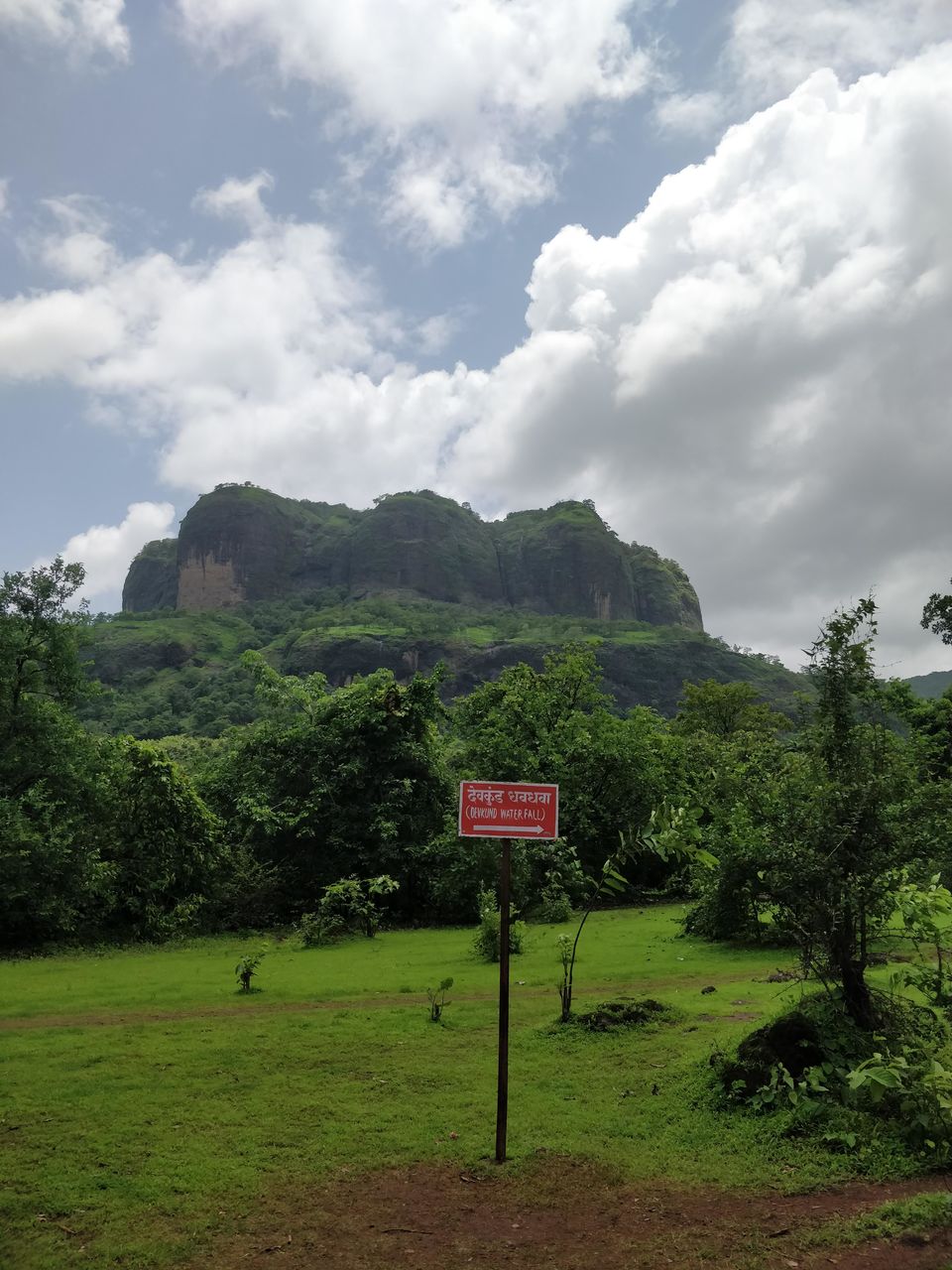 Photo of Devkund Waterfall - Not hidden anymore by Shakti Chauhan