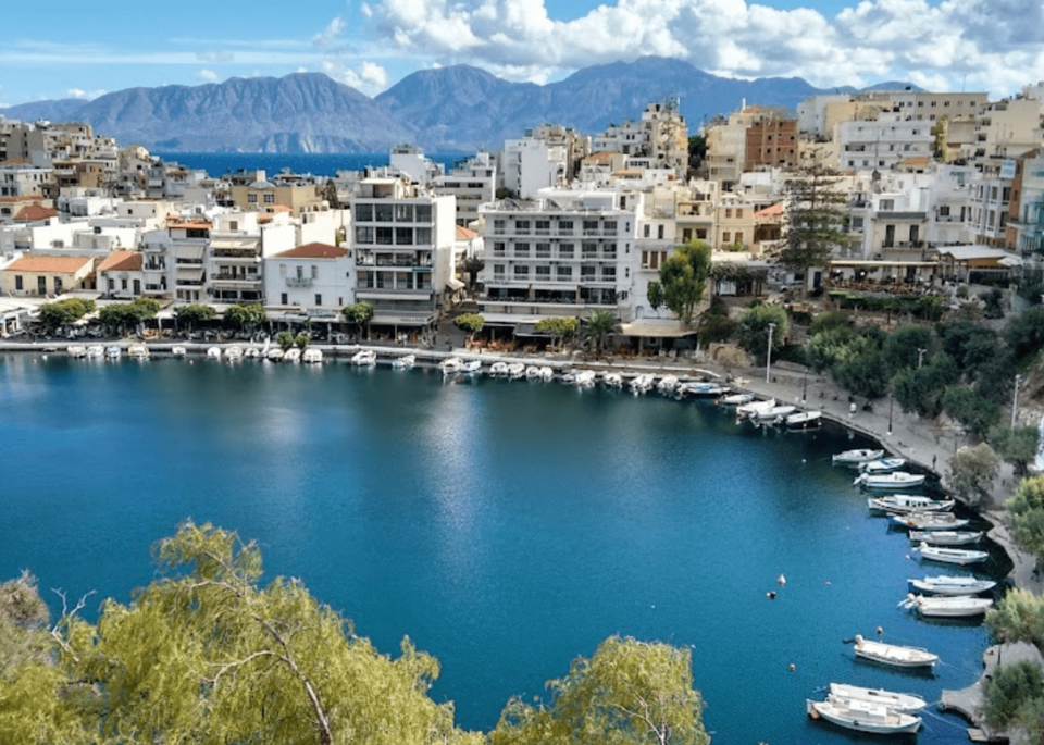 Photo of Planning a trip to Greece 3/3 by Dayna Stephens