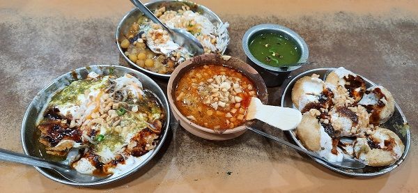 Photo of 5 Best Places for Street Food in Varanasi #FoodTrail #5Things by Utsa Bhattacharyya