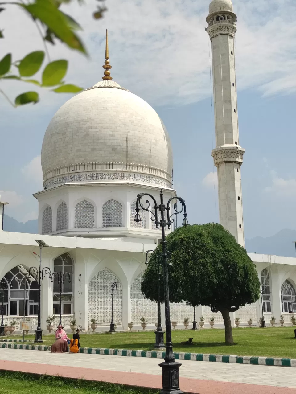 Photo of Hazratbal Masjid by Suhail Sidiq