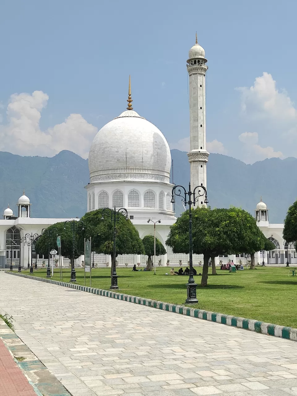 Photo of Hazratbal Masjid by Suhail Sidiq