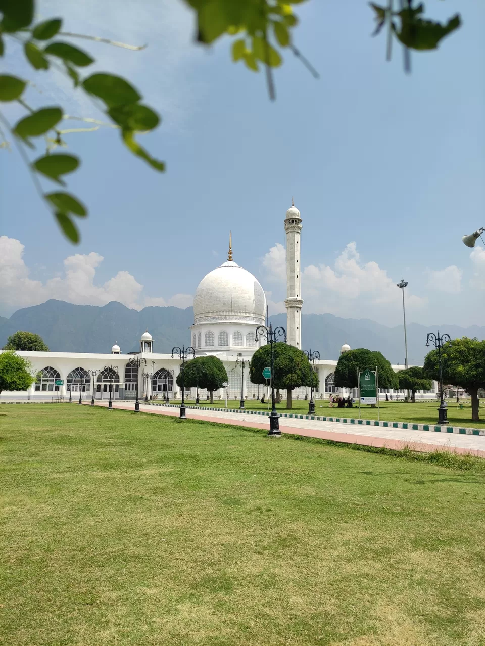 Photo of Hazratbal Masjid by Suhail Sidiq
