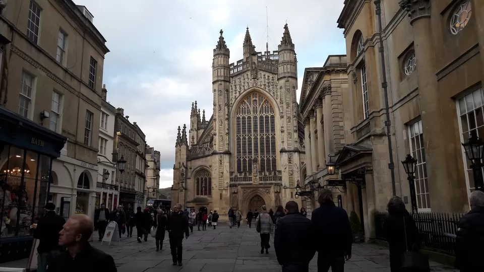 Photo of Bath Abbey, Bath, United Kingdom by Shalini Rai