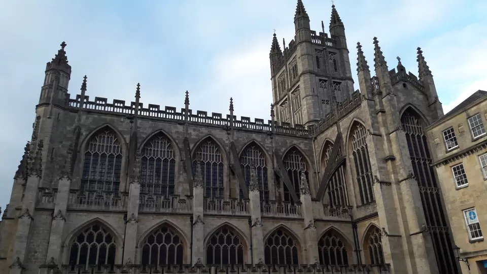 Photo of Bath Abbey, Bath, United Kingdom by Shalini Rai