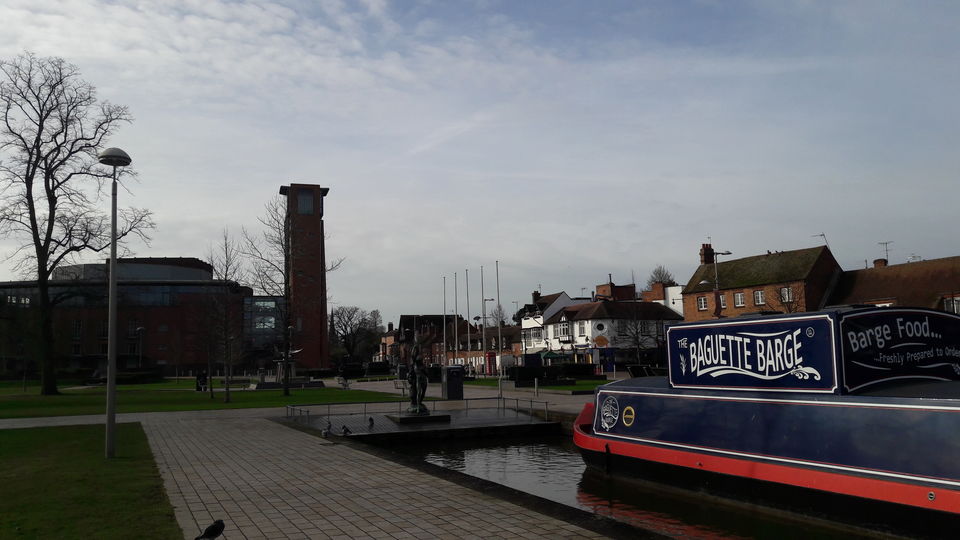 Photo of Stratford-upon-Avon: Where the Bard lives on and they even had a Swan Parade! 12/32 by Shalini Rai