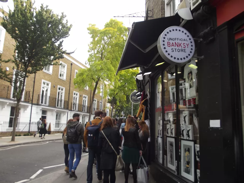 Photo of Notting Hill, London, United Kingdom by Shalini Rai