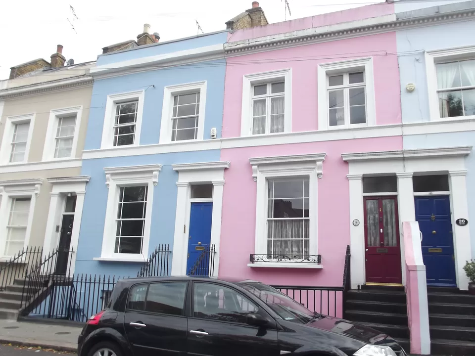 Photo of Notting Hill, London, United Kingdom by Shalini Rai