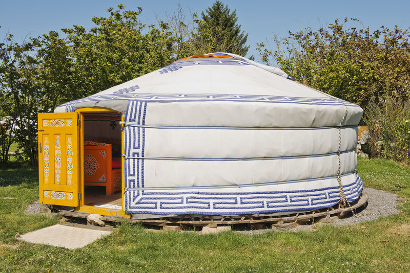 Photo of Some Of The Do’s & Dont’s While Traveling in Kyrgyzstan 3/5 by Alister James