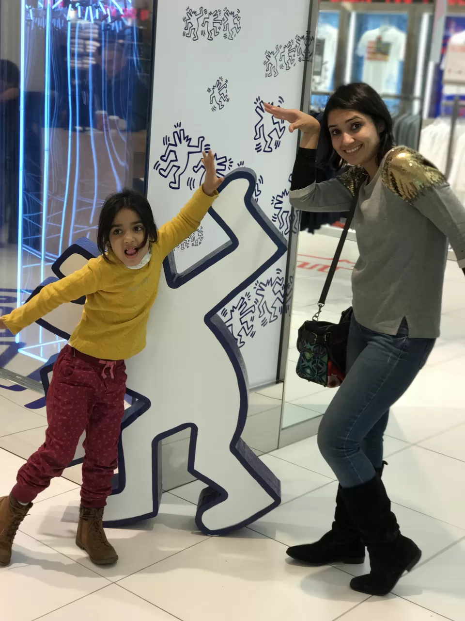 Photo of Uniqlo 5th Avenue, 5th Avenue, New York, NY, United States by Rohit Manchanda