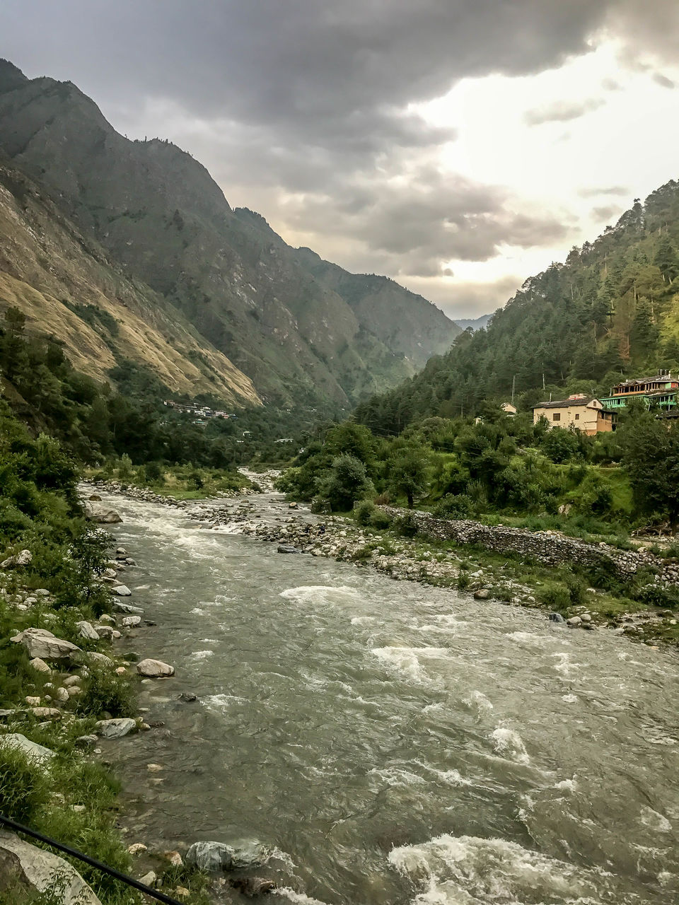 Photo of Trekking with my 6 Year Old in Great Himalayan National Park by Rohit Manchanda