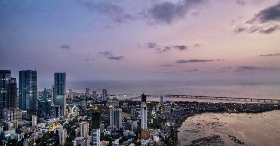 Photo of Mumbai from a different angle by Satyaki Acharya