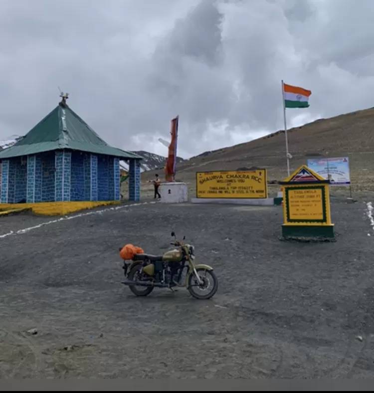 Photo of Tanglang La by ThoseGypsyGirls- Asmi & Smiti