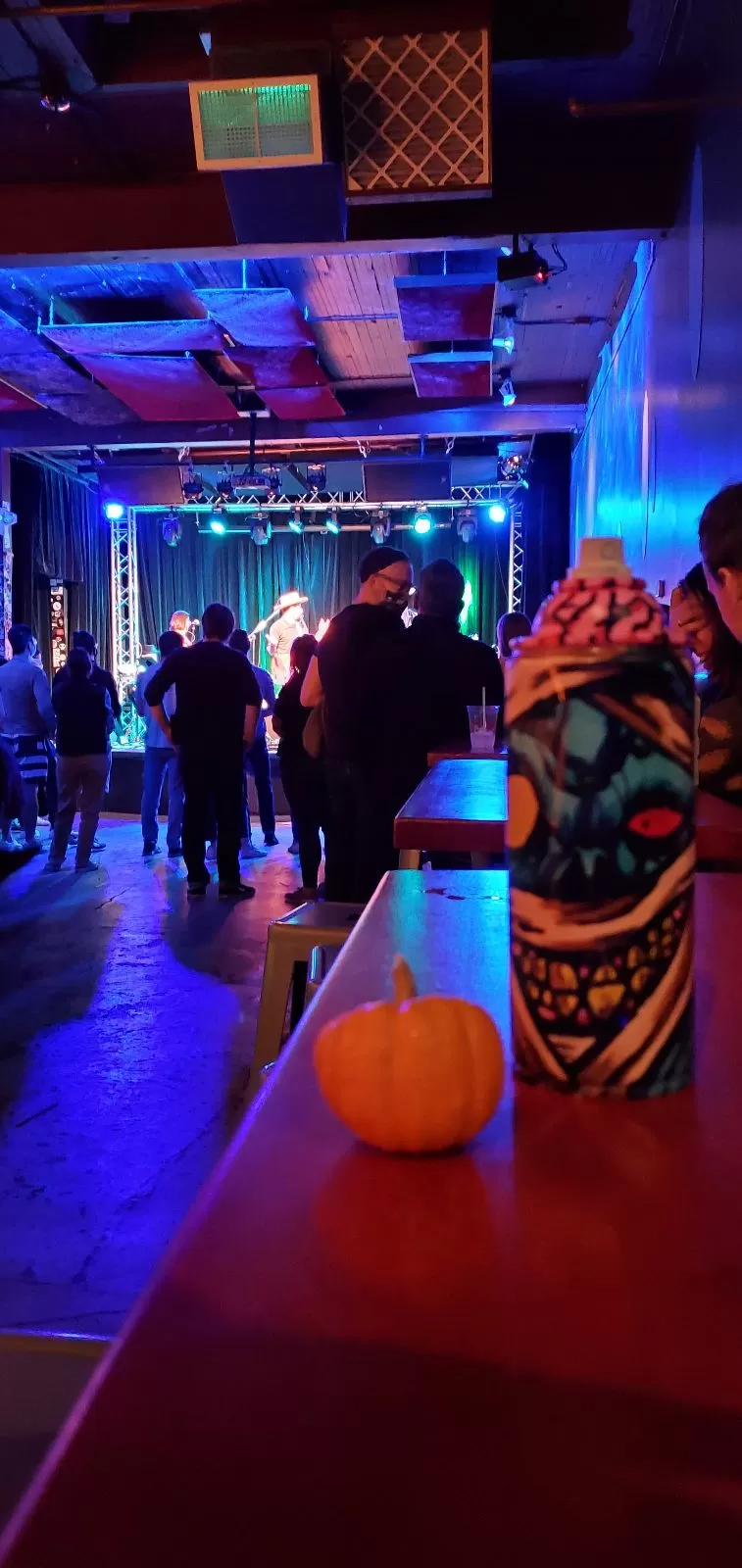 Photo of High Dive, North 36th Street, Seattle, WA, USA by Ethan Parr