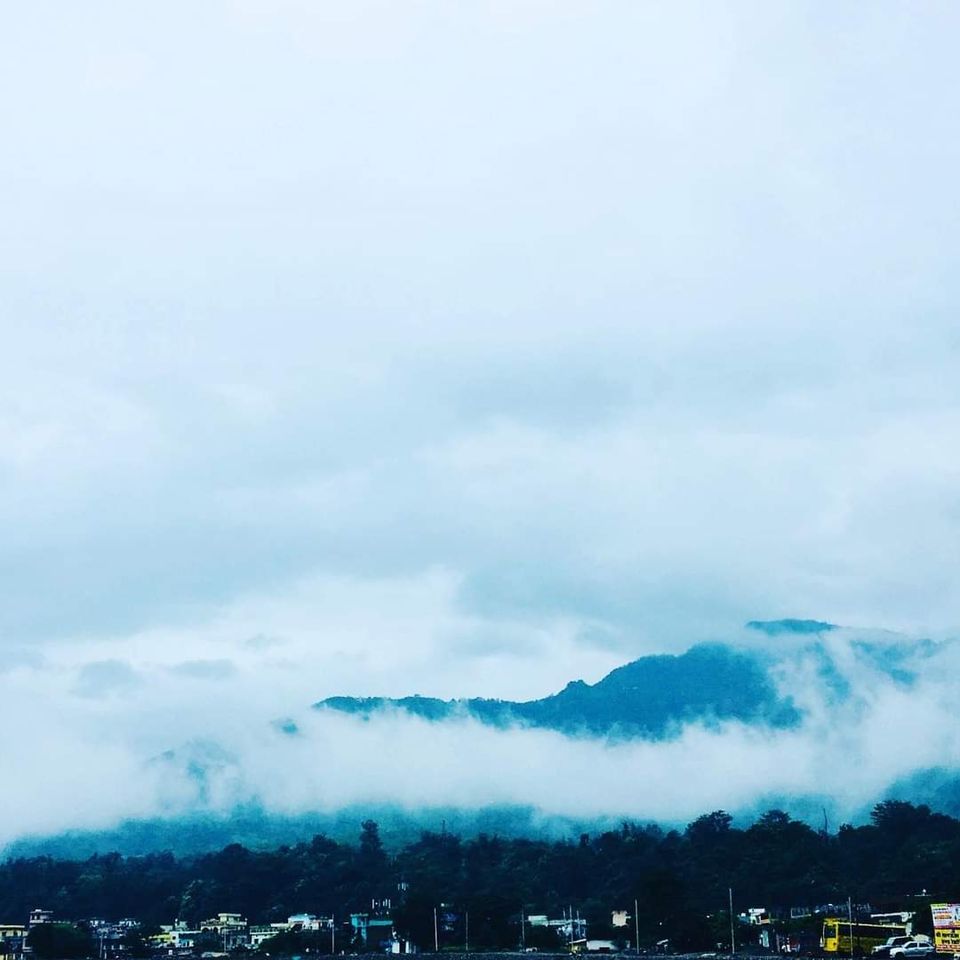 Photo of कम बजट में हरिद्वार, ऋषिकेश और नीलकंठ की यात्रा कैसे करें? by Indic Traveler