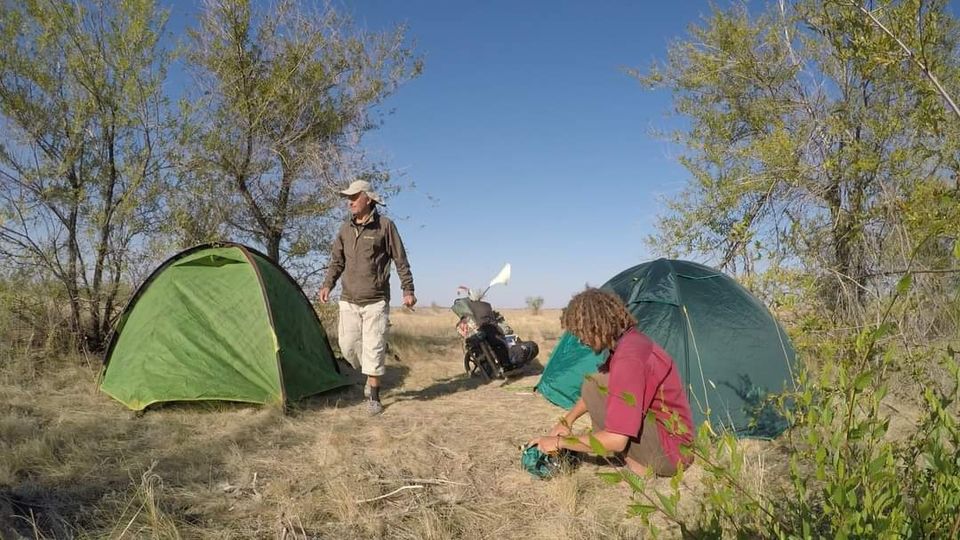 Photo of एक ऐसा वेब डिज़ाइनर और घुमक्कड़ जो स्विट्ज़रलैंड से 15000 km की दूरी पैदल चलकर भारत पहुंच गया ..!! by Indic Traveler