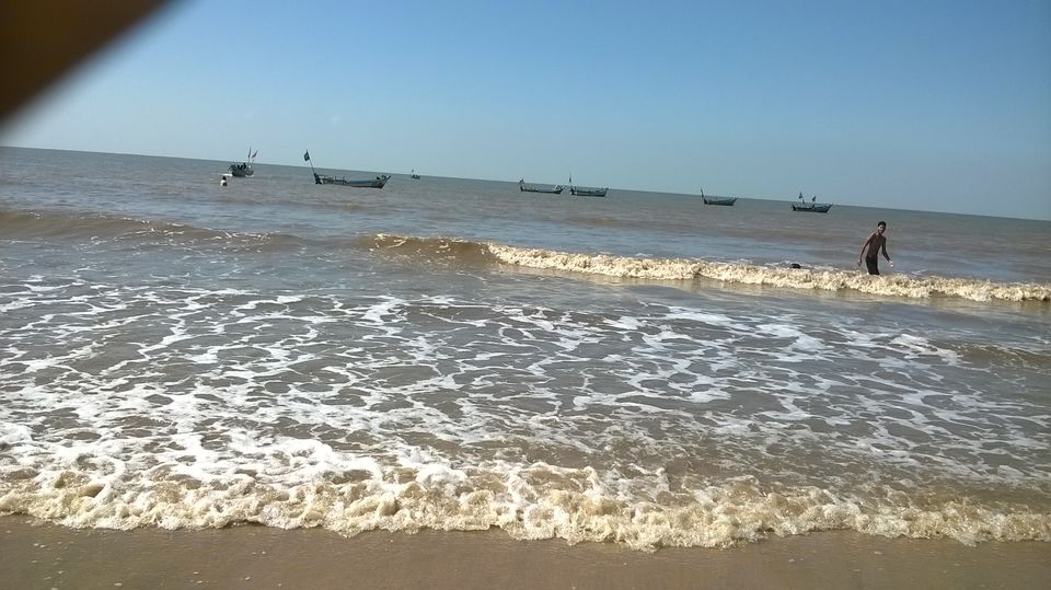Photo of Jampore Beach, Daman, Daman and Diu, India by Dheeraj Gava