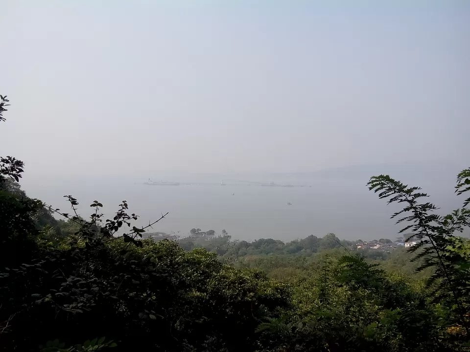 Photo of Cannon Point, Elephanta Island, Cannon Trek, Gharapuri, Maharashtra, India by Dheeraj Gava