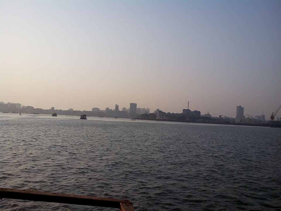 Photo of Elephanta caves- Gateway with Nature and history by Dheeraj Gava