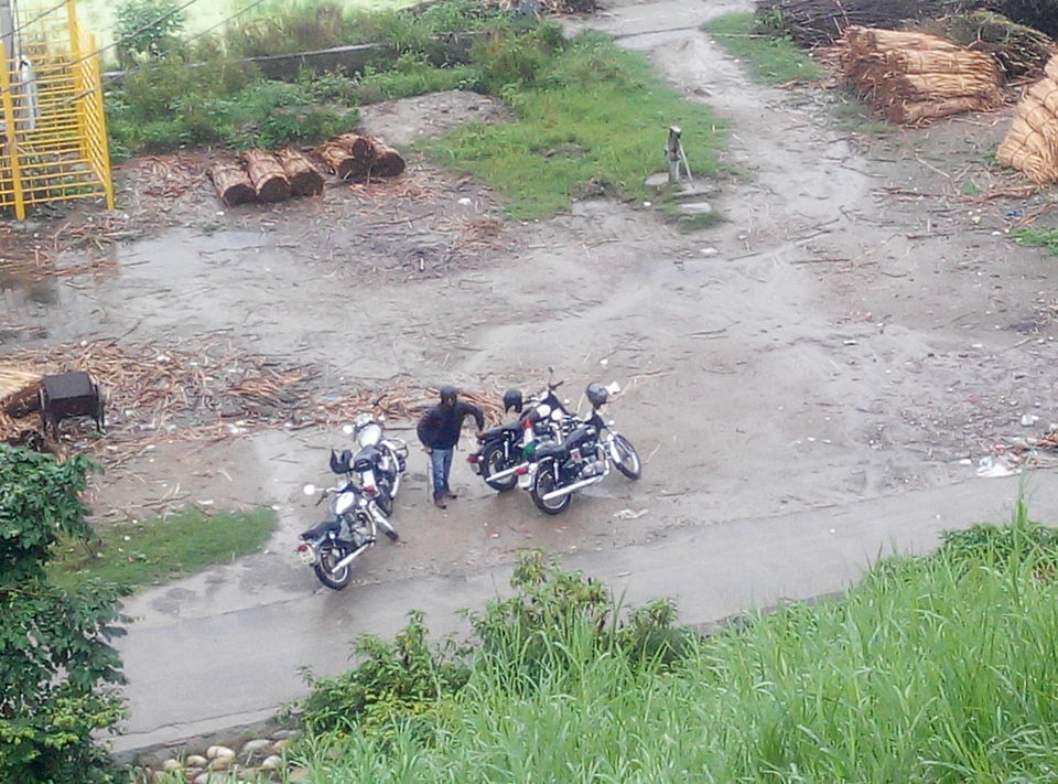 Photo of Bike Ride to Garhmukteshwar 21/25 by Rajesh Sharma