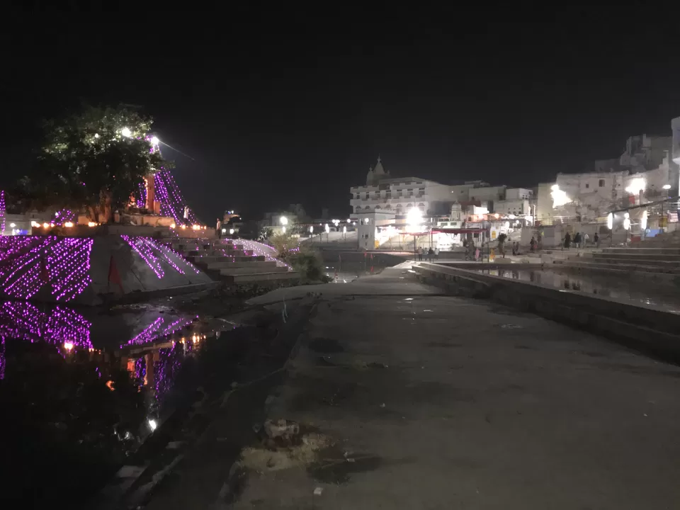 Photo of Pushkar Sarovar, Pushkar, Rajasthan by Rajesh Sharma