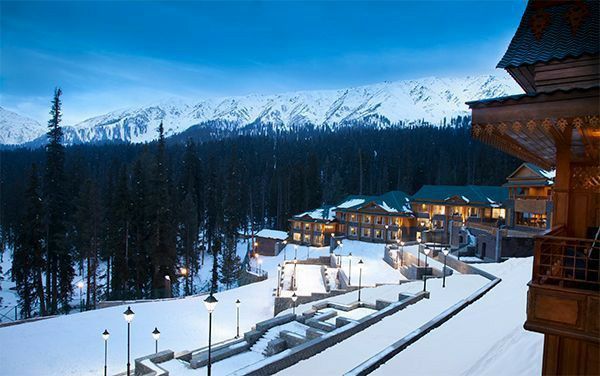 Photo of # (8)AMAZING PLACES TO VISIT IN JAMMU AND KASHMIR AND HOW TO REACH by ππ¦π±π¦π« ππ²πͺππ― ππ―ππ§ππππ±π¦