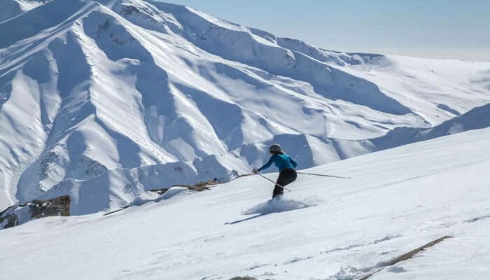 Photo of # (8)AMAZING PLACES TO VISIT IN JAMMU AND KASHMIR AND HOW TO REACH by ππ¦π±π¦π« ππ²πͺππ― ππ―ππ§ππππ±π¦