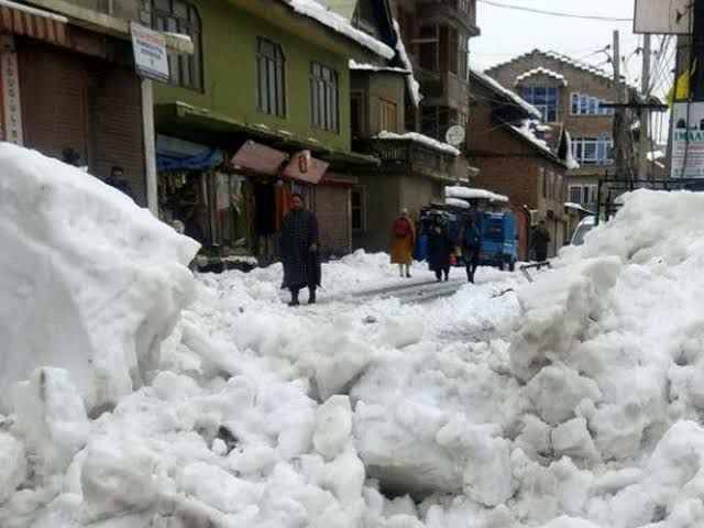 Photo of # (8)AMAZING PLACES TO VISIT IN JAMMU AND KASHMIR AND HOW TO REACH by ππ¦π±π¦π« ππ²πͺππ― ππ―ππ§ππππ±π¦