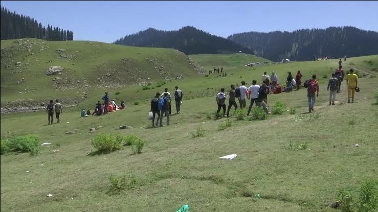 Photo of # (8)AMAZING PLACES TO VISIT IN JAMMU AND KASHMIR AND HOW TO REACH by ππ¦π±π¦π« ππ²πͺππ― ππ―ππ§ππππ±π¦