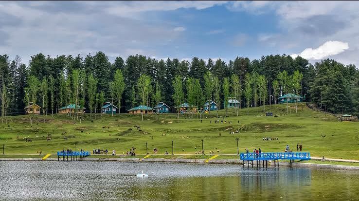Photo of # (8)AMAZING PLACES TO VISIT IN JAMMU AND KASHMIR AND HOW TO REACH by ππ¦π±π¦π« ππ²πͺππ― ππ―ππ§ππππ±π¦