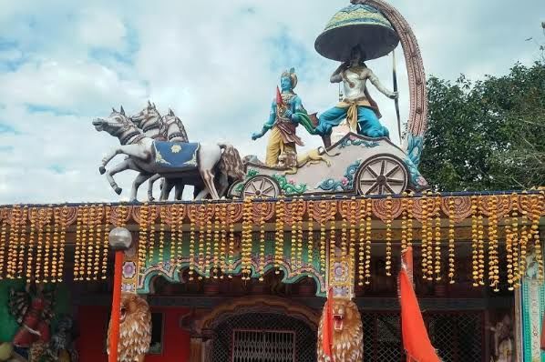 Photo of #(15) Famous Temples in Jammu and Kashmir by 𝔑𝔦𝔱𝔦𝔫 𝔎𝔲𝔪𝔞𝔯 𝔓𝔯𝔞𝔧𝔞𝔭𝔞𝔱𝔦