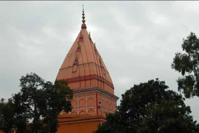 Photo of #(15) Famous Temples in Jammu and Kashmir by 𝔑𝔦𝔱𝔦𝔫 𝔎𝔲𝔪𝔞𝔯 𝔓𝔯𝔞𝔧𝔞𝔭𝔞𝔱𝔦