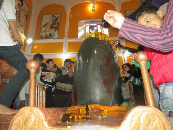 Photo of #(15) Famous Temples in Jammu and Kashmir by 𝔑𝔦𝔱𝔦𝔫 𝔎𝔲𝔪𝔞𝔯 𝔓𝔯𝔞𝔧𝔞𝔭𝔞𝔱𝔦