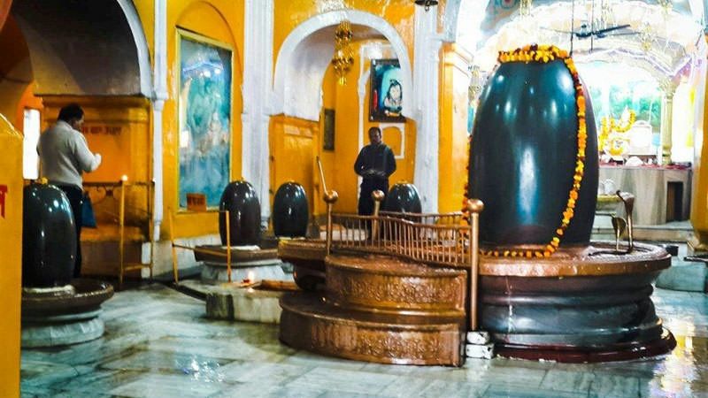 Photo of #(15) Famous Temples in Jammu and Kashmir by 𝔑𝔦𝔱𝔦𝔫 𝔎𝔲𝔪𝔞𝔯 𝔓𝔯𝔞𝔧𝔞𝔭𝔞𝔱𝔦