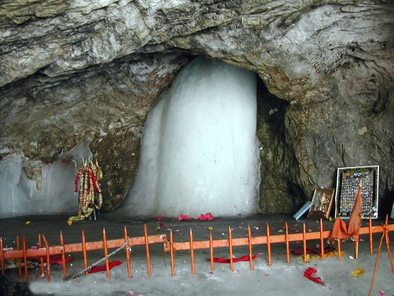 Photo of #(15) Famous Temples in Jammu and Kashmir by 𝔑𝔦𝔱𝔦𝔫 𝔎𝔲𝔪𝔞𝔯 𝔓𝔯𝔞𝔧𝔞𝔭𝔞𝔱𝔦
