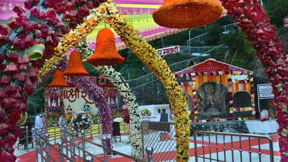 Photo of #(15) Famous Temples in Jammu and Kashmir by 𝔑𝔦𝔱𝔦𝔫 𝔎𝔲𝔪𝔞𝔯 𝔓𝔯𝔞𝔧𝔞𝔭𝔞𝔱𝔦