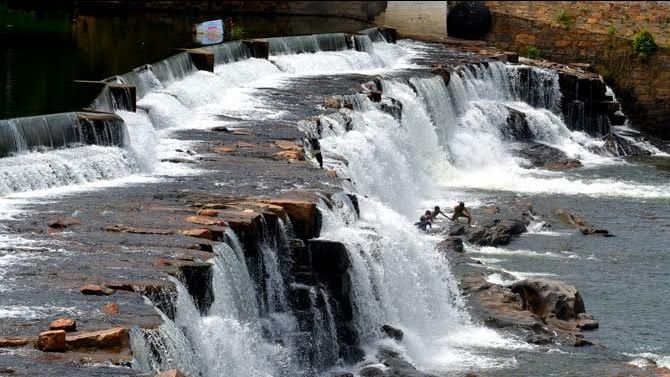 Photo of Monkey Falls by ππ¦π±π¦π« ππ²πͺππ― ππ―ππ§ππππ±π¦