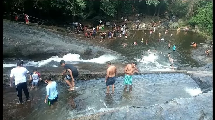 Photo of Vaidehi Falls Road by 𝔑𝔦𝔱𝔦𝔫 𝔎𝔲𝔪𝔞𝔯 𝔓𝔯𝔞𝔧𝔞𝔭𝔞𝔱𝔦